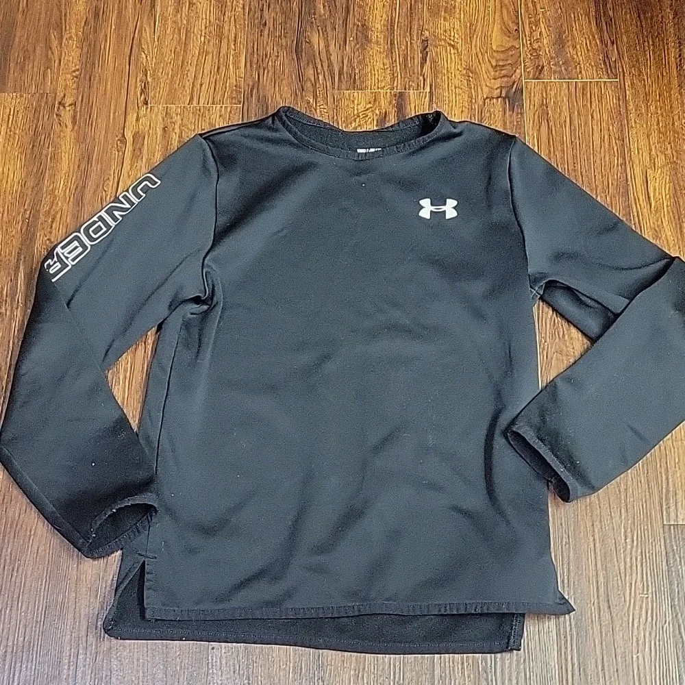 Under Armor boy youth medium long sleeve - Picture 1 of 2